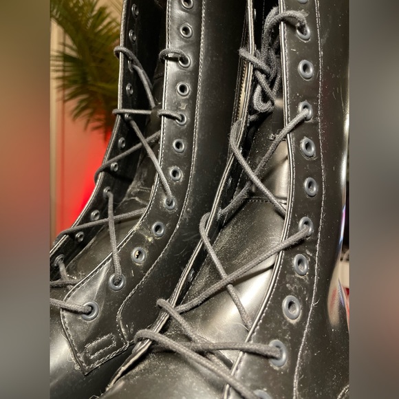  DESIGN high lace up boot in black leather with chunky sole main image 11